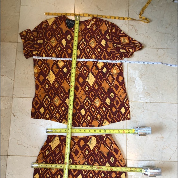 Via Seta Studio Silk Blouse & Skirt (2 piece set) Sz: 6 Petite - Picture 8 of 8